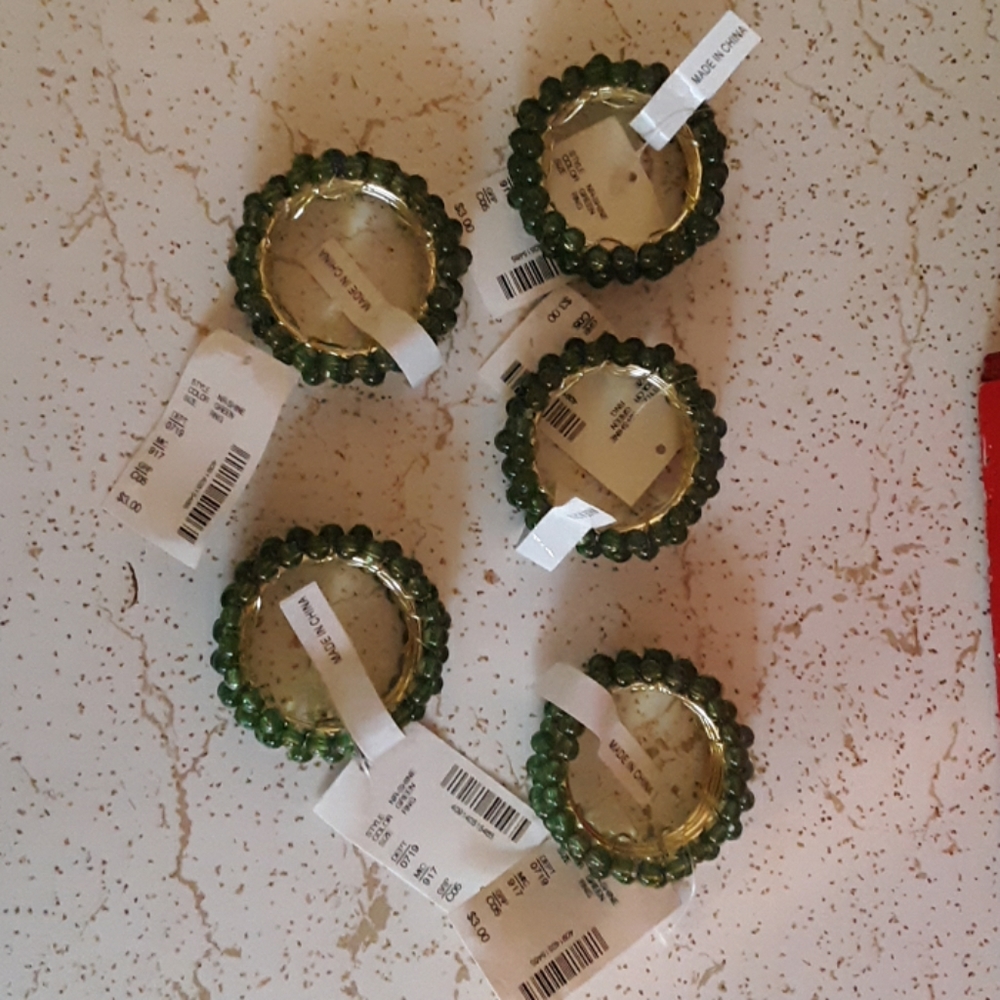 Green Knapkin Rings